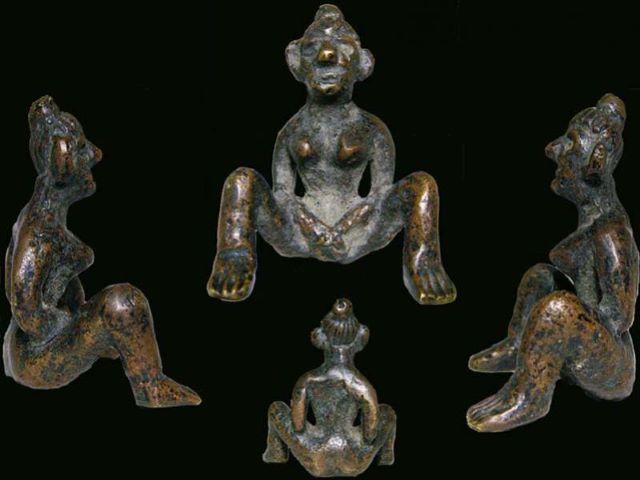 Mae Bper Prai Deva Khmer Necromantic Wicha amulet